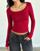 Immagine di Binlo Extra Long Sleeve Top in Adrenaline Red Rib