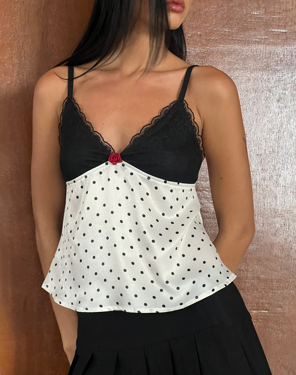 Cami Top Dalinda in raso a pois bianchi e neri