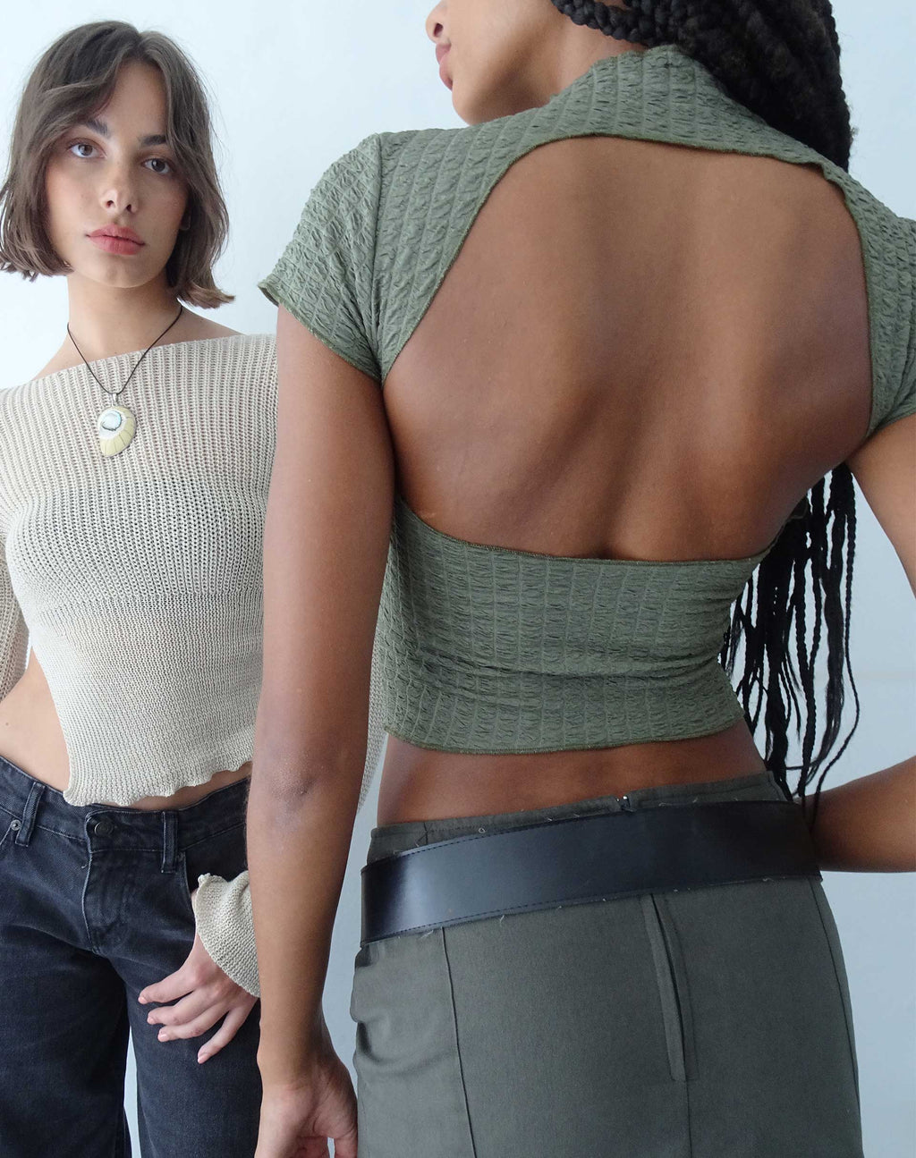 Top a collo alto Elton in kaki