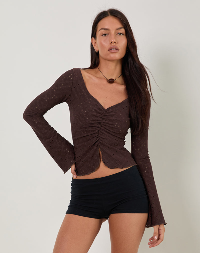 Top increspato Flonne in broderie stretch marrone