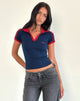 Immagine di Isda Top in Navy con bordatura in rosso Adrenaline e ricamo M