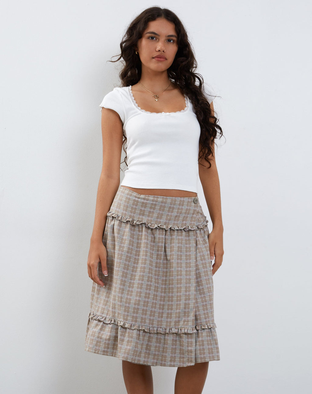 Kasya - Gonna midi a portafoglio con orlo a balze in grigio check