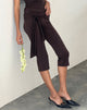 Immagine di Effy Pantaloni Capri con cintura in vita in Mocca