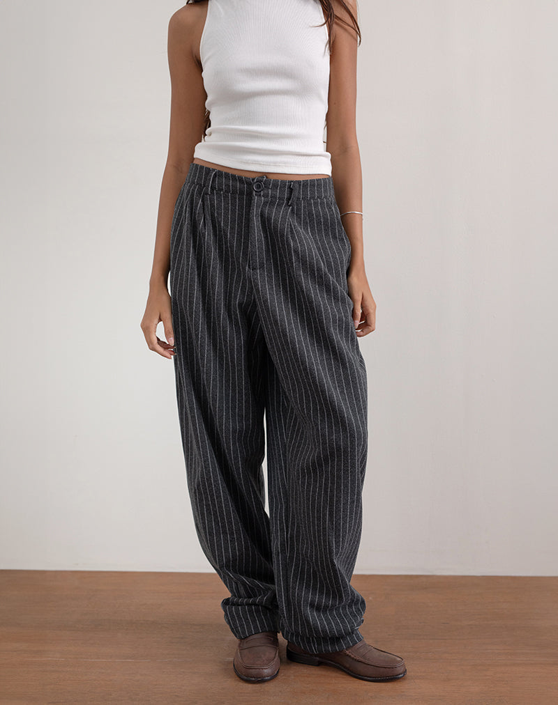 Pantaloni a gamba larga Misha in gessato nero