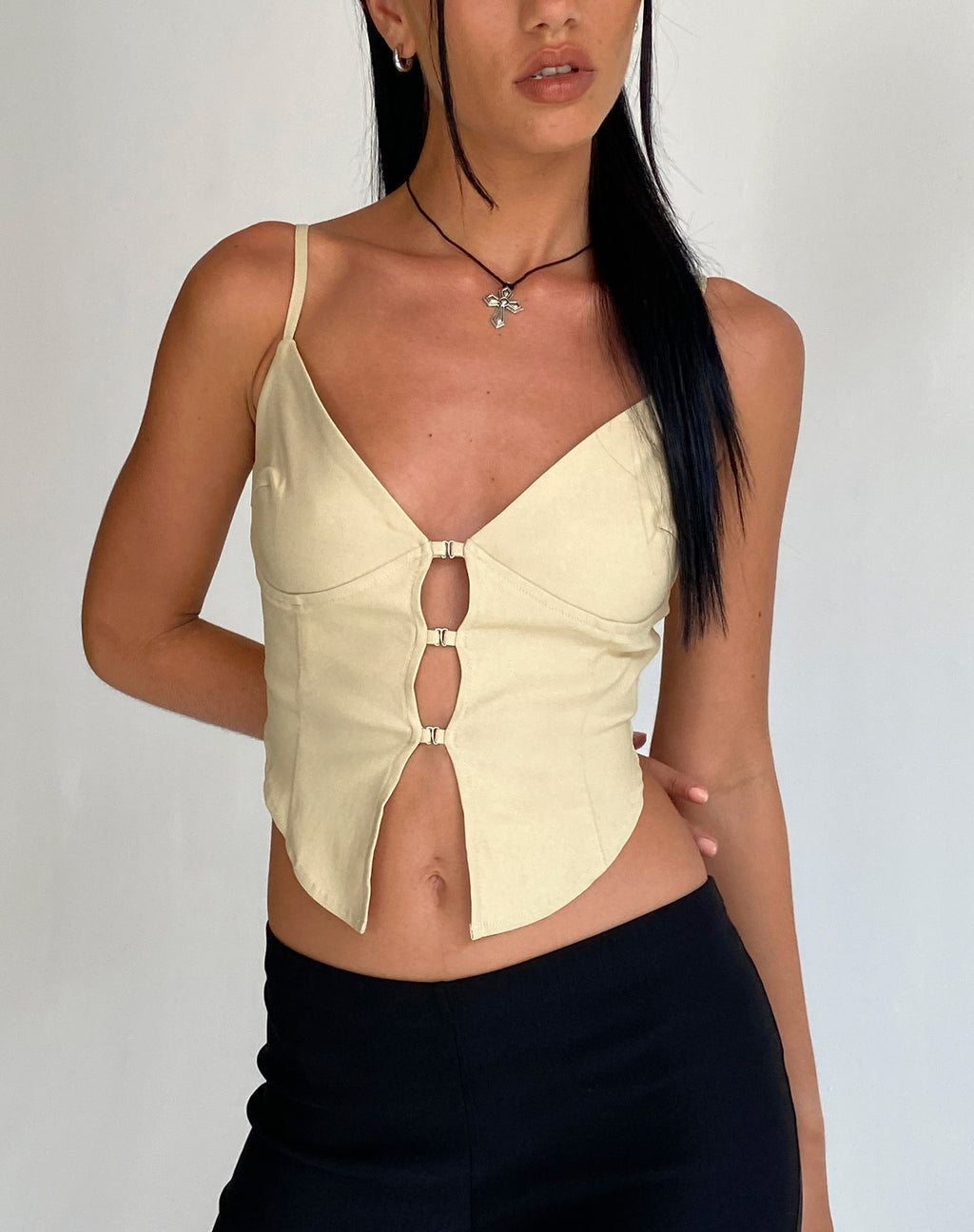 Top cami Oleta in crema