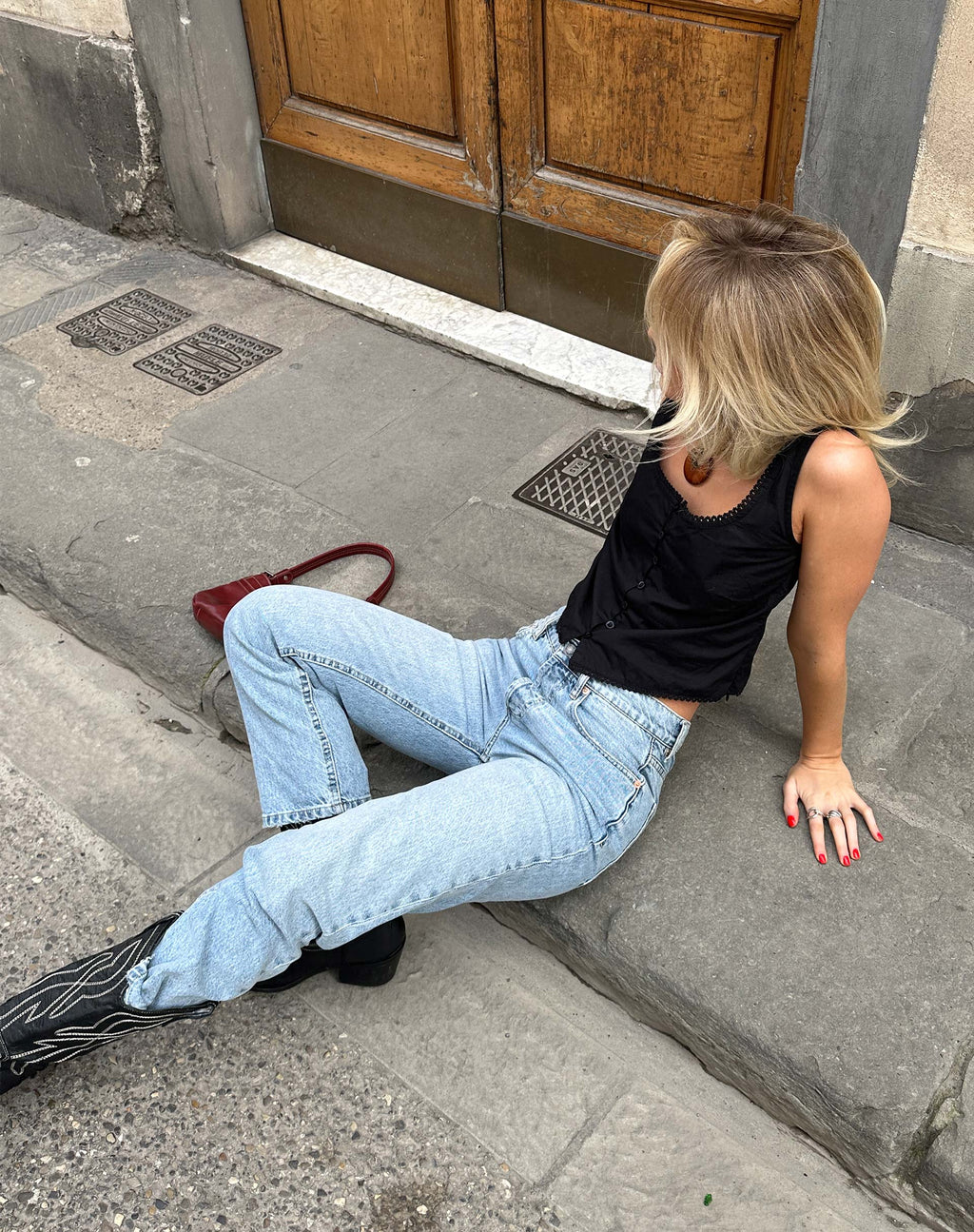 Jeans a gamba dritta a vita media in denim bleach