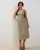 Immagine di Una Distressed Hem Midi Slip Dress in lino verde ardesia