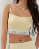 Immagine di Virni Cami Crop Top in raso giallo pallido