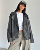 Immagine di Zebbie Distressed PU Biker Jacket in Nero