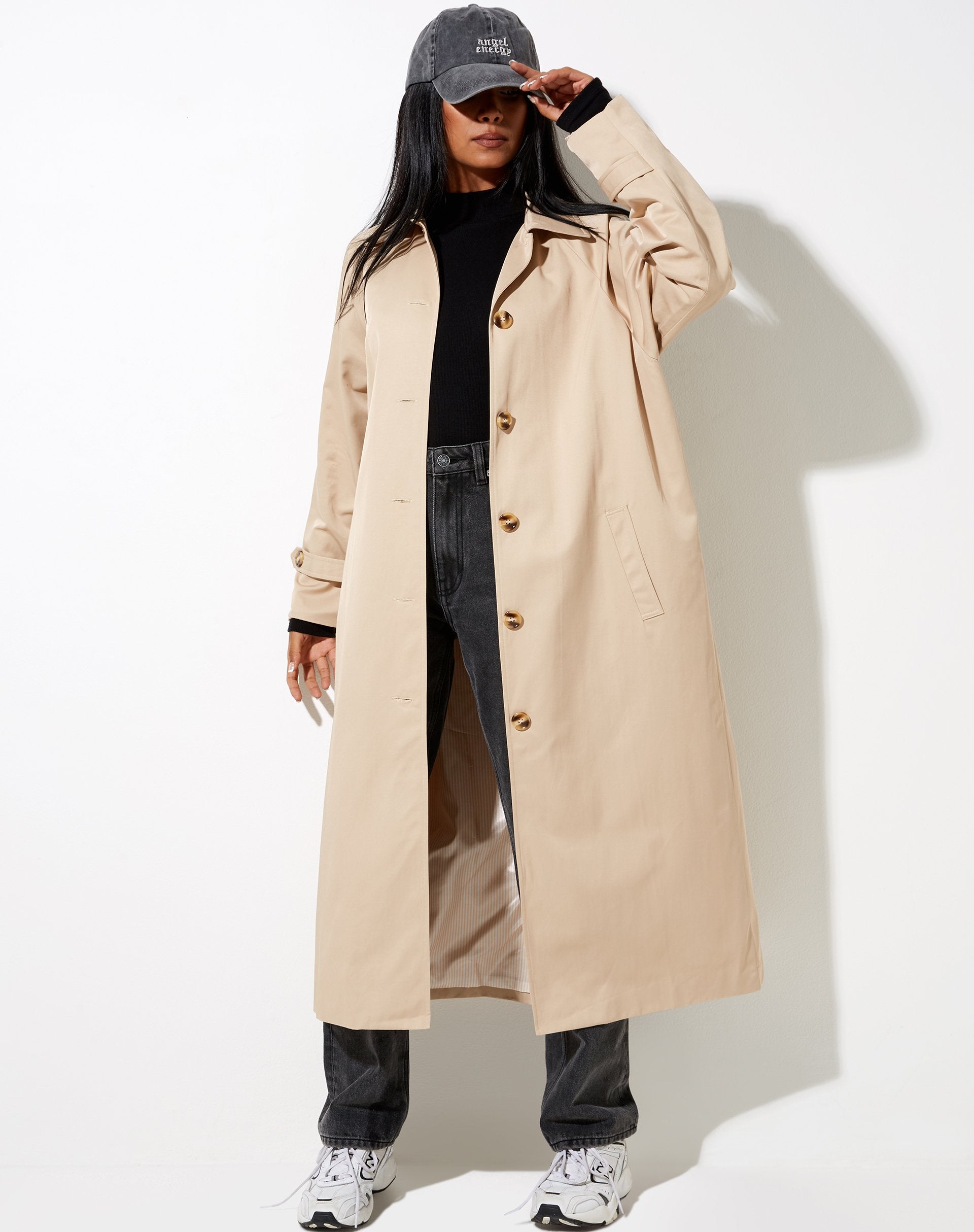 Immagine di Assa Trench Coat beige con fodera a righe