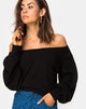 Immagine di Saray Off The Shoulder Jumper in maglia nera