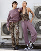Immagine di Roider Jogger in Brown Wash LAmour Motel Label Embro