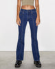 immagine dei jeans a vita bassa con cuciture in indaco anni '90