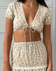 Immagine di Skise Tie Front Crop Top in blu antico e avorio floreale