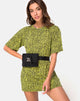 Immagine della t-shirt oversize Sunny Kiss in giallo gatto selvatico X Princess Polly