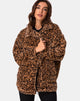 Immagine del cappotto di pelliccia di orsacchiotto in leopardo marrone