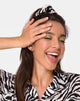 Immagine di Scrunchie in 90s zebra