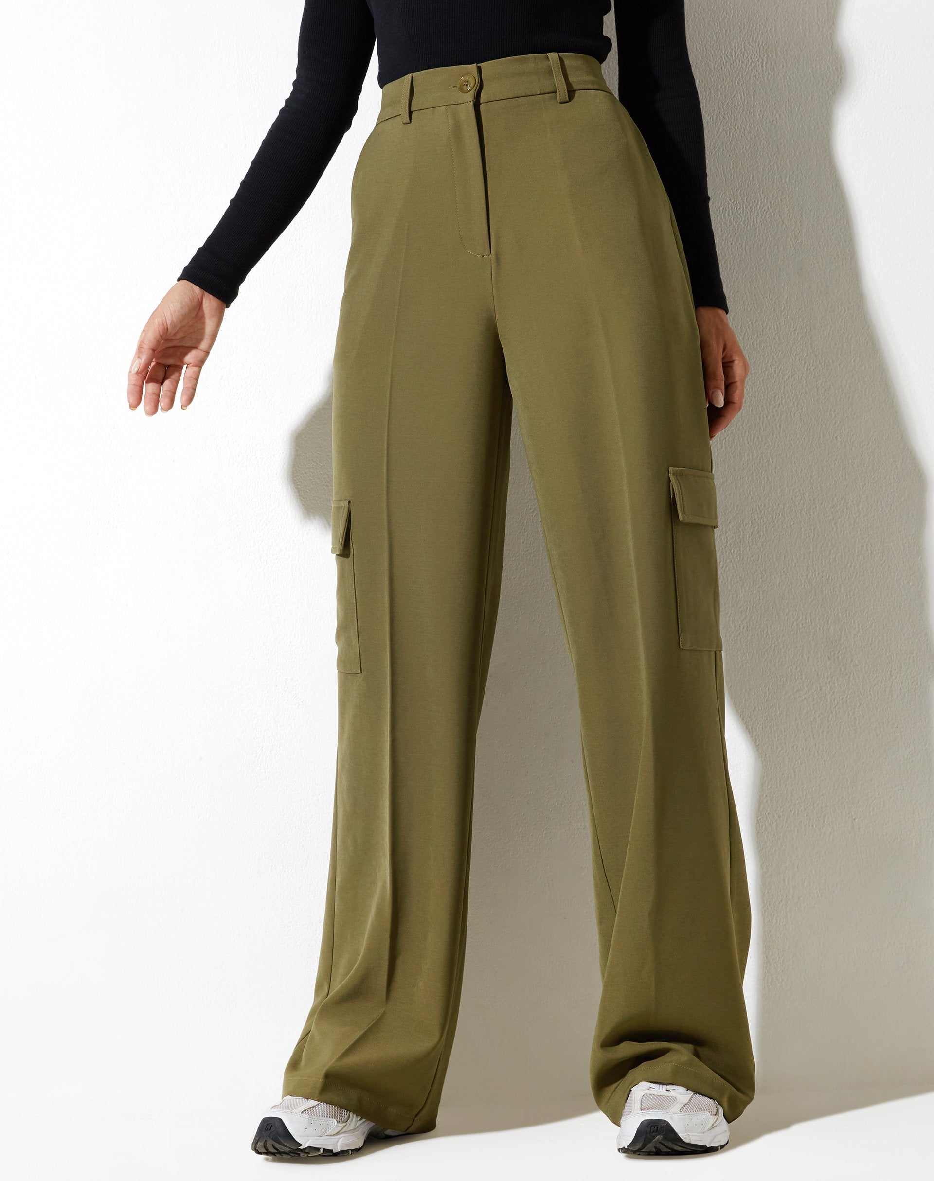 immagine di Abba Trouser in Cargo Pocket Olive