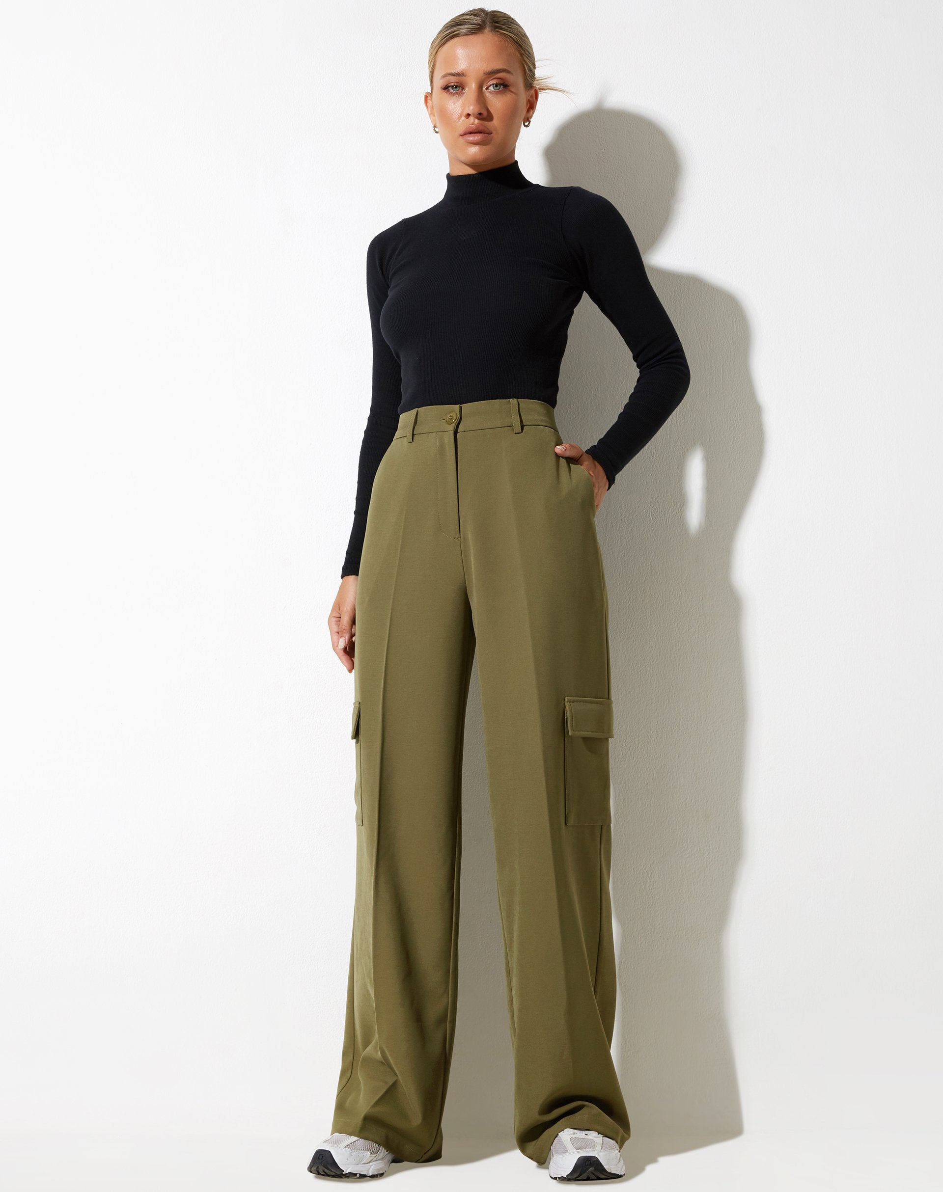 immagine di Abba Trouser in Cargo Pocket Olive