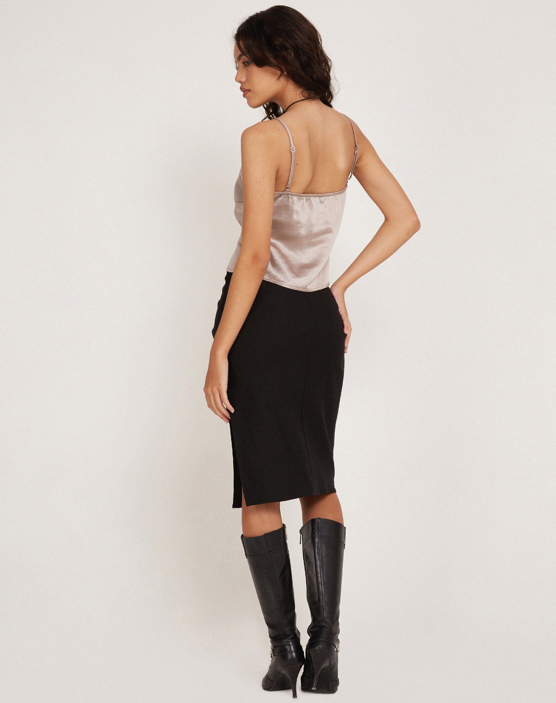immagine di Adalia Cami Top in Satin Champagne