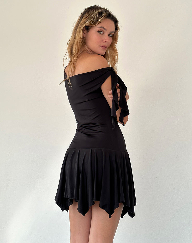 Immagine di Alba Midi Asymmetric Ruffle Dress in Black