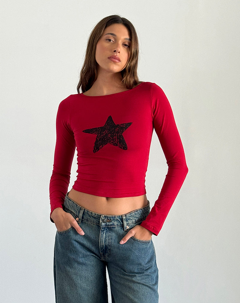 Top a maniche lunghe Amabon in rosso Adrenalina con stella nera