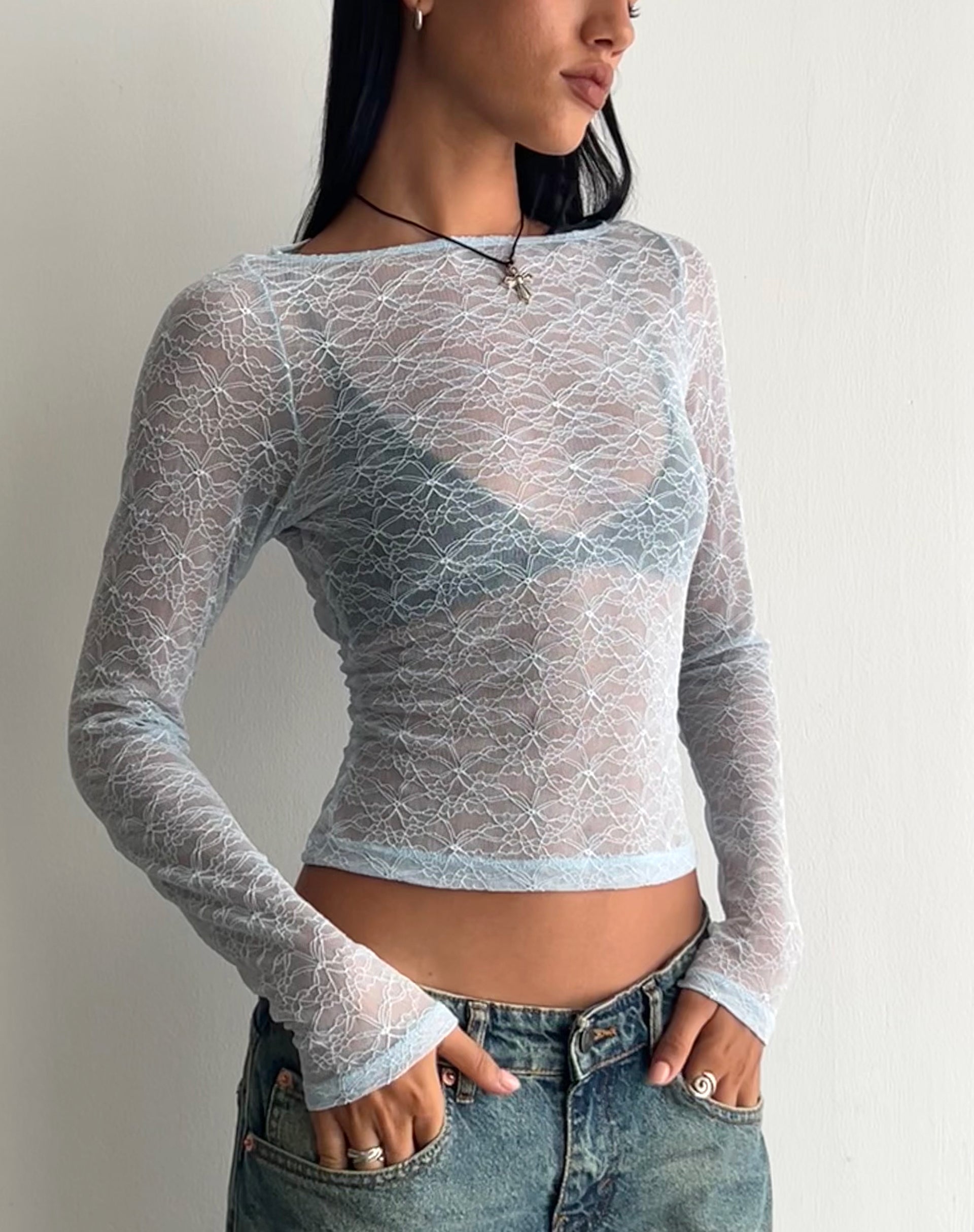 Immagine di Amabon Top manica lunga in pizzo blu baby