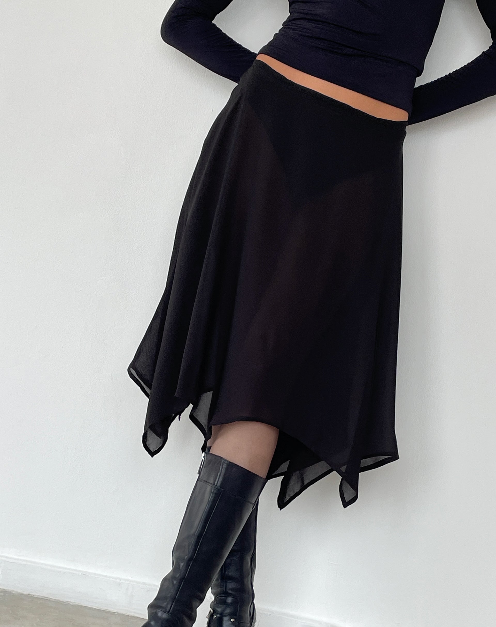 Immagine di Albertha Gonna midi in chiffon Nero