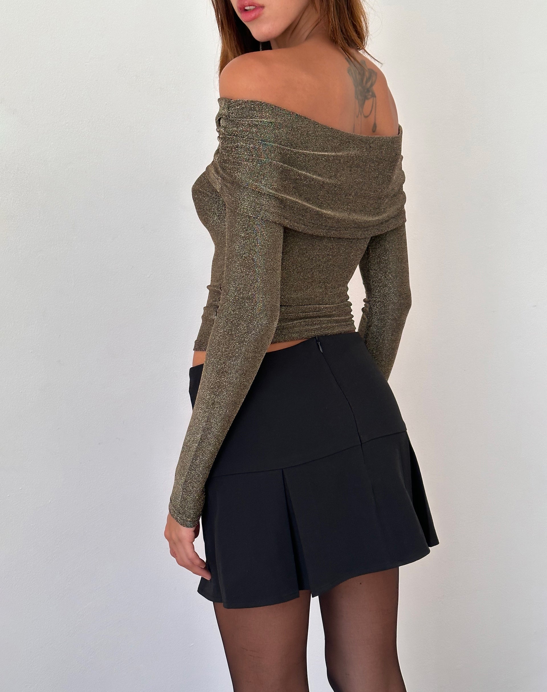 Immagine di Andi Top Bardot a maniche lunghe in lurex oro