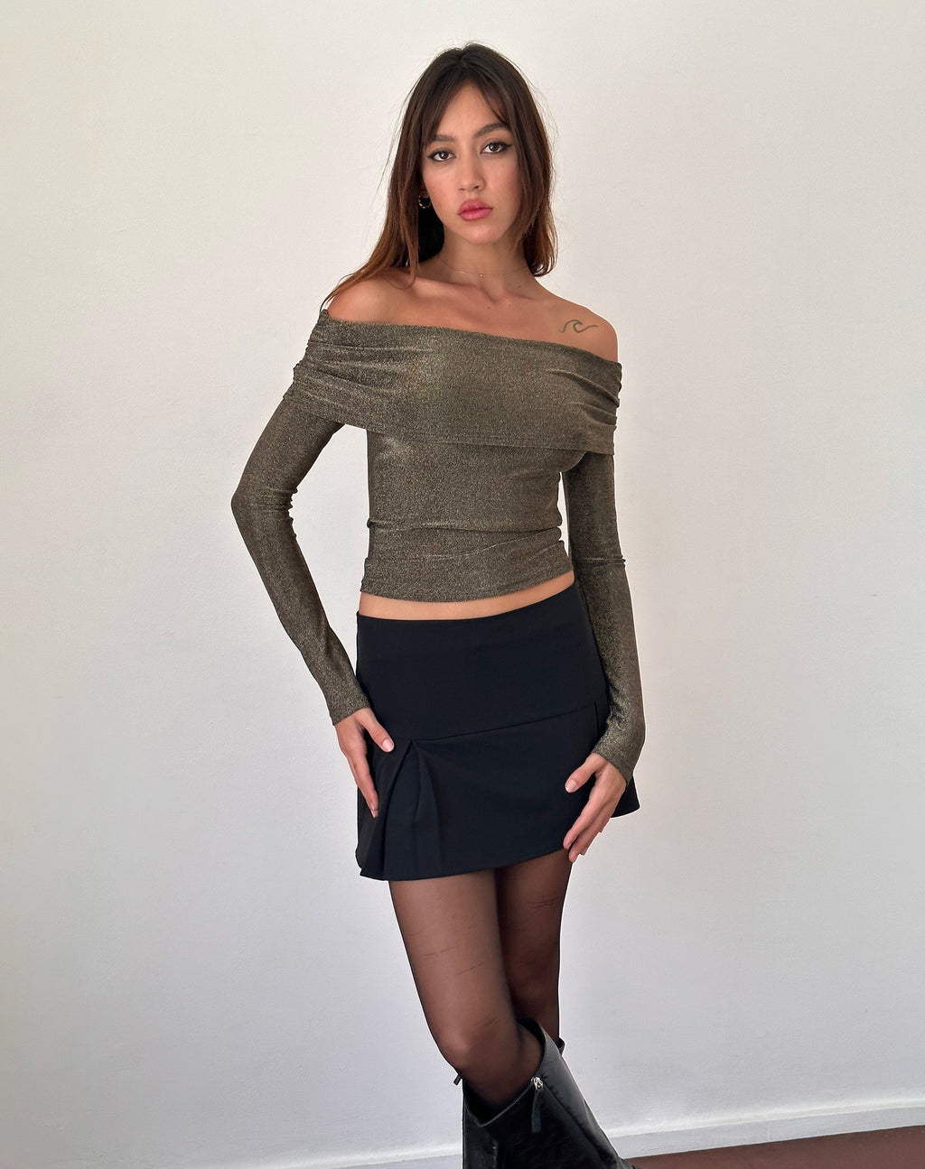 Andi - Top Bardot a maniche lunghe in lurex oro