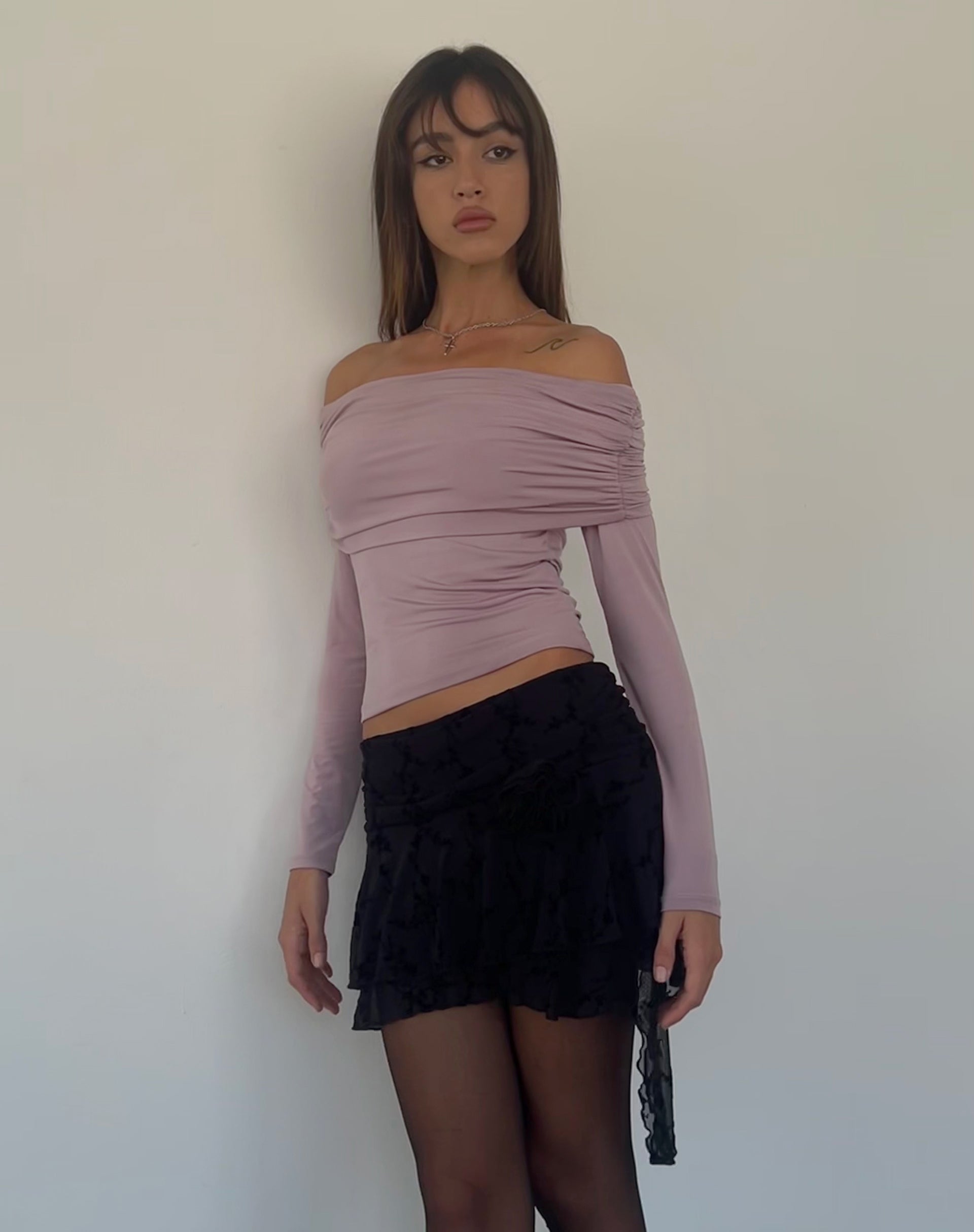 Immagine di Andi Long Sleeve Bardot Top in Slinky Mauve