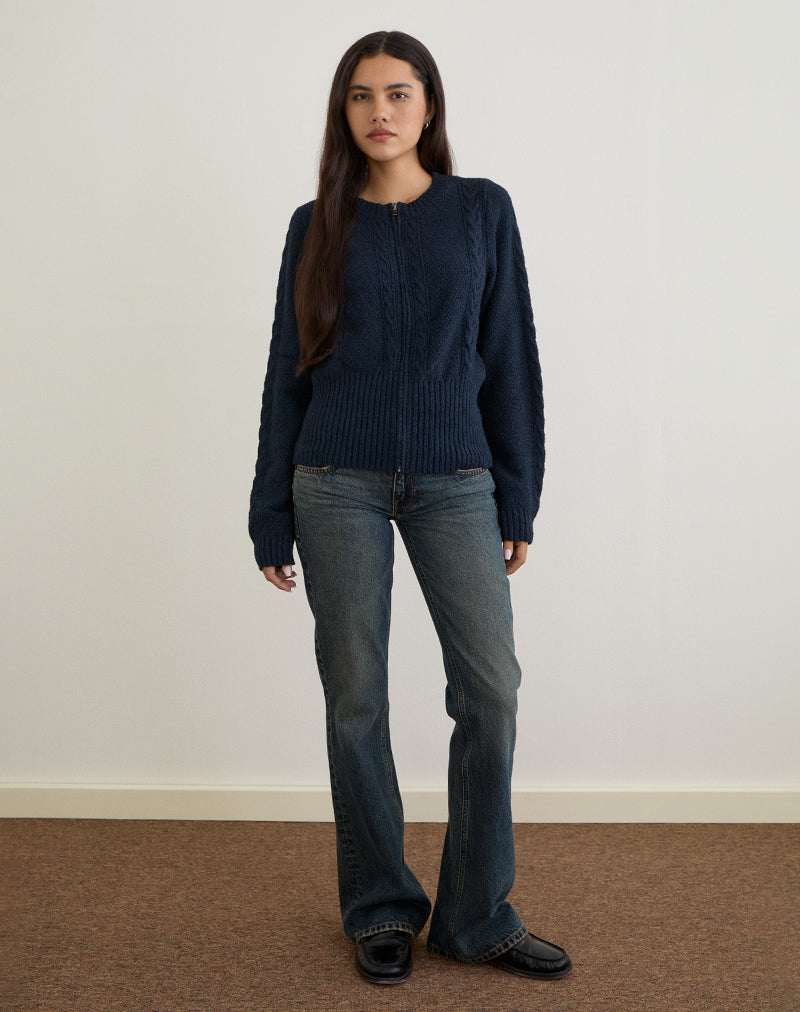 Cardigan Anitra in maglia a cavi della marina