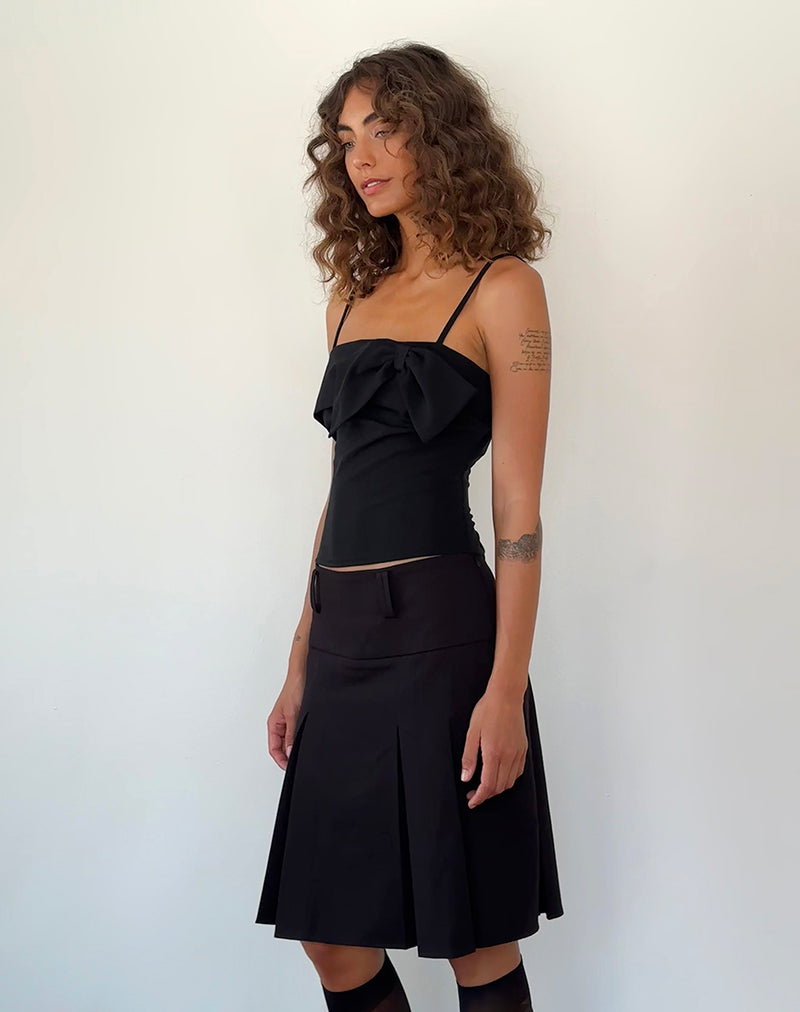 Immagine di Antlia Bow Cami Top in Nero Sartoriale