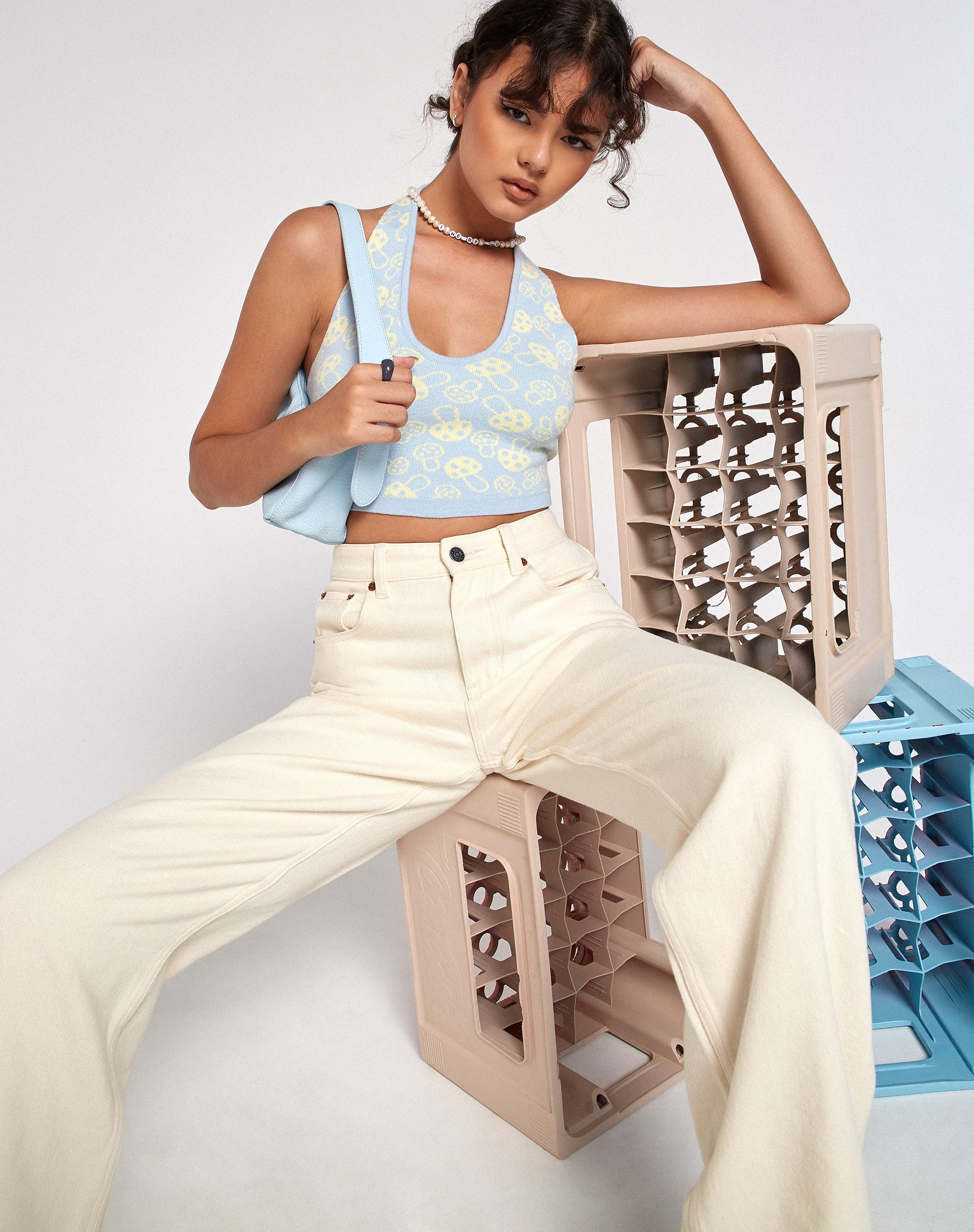 Immagine di Anura Crop Top in Baby Shroom Blue Yellow