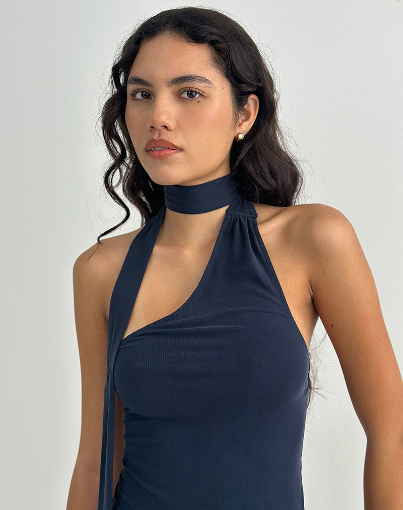 Immagine di Aspyn Top a collo alto con cravatta in Cupro Navy