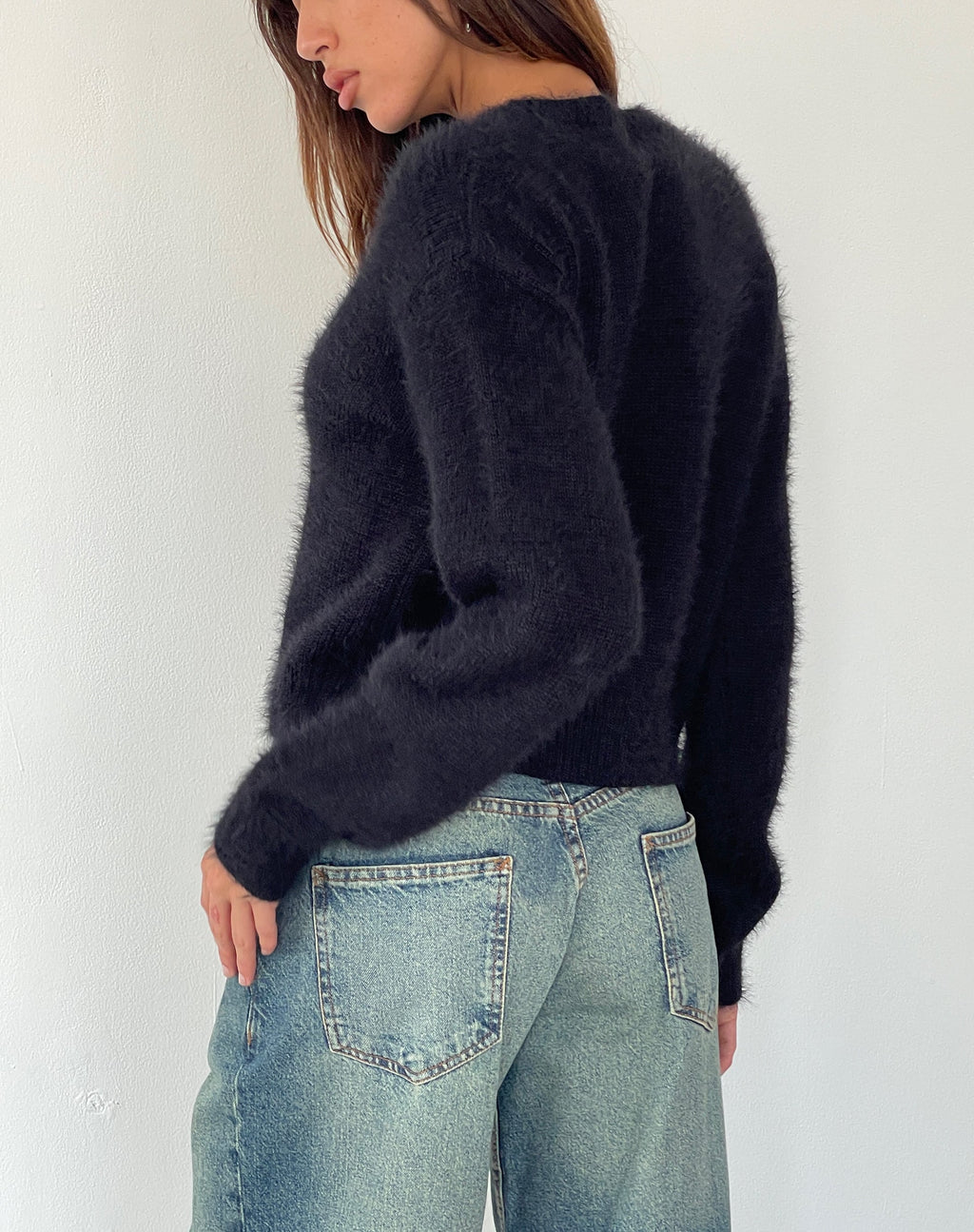 Cardigan Audrina in maglia vaporosa nera