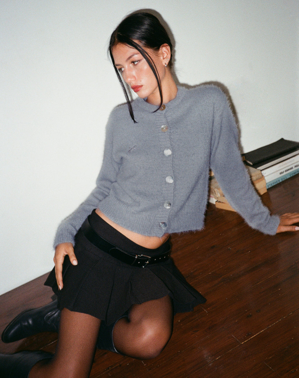 Cardigan Audrina in morbida maglia grigia