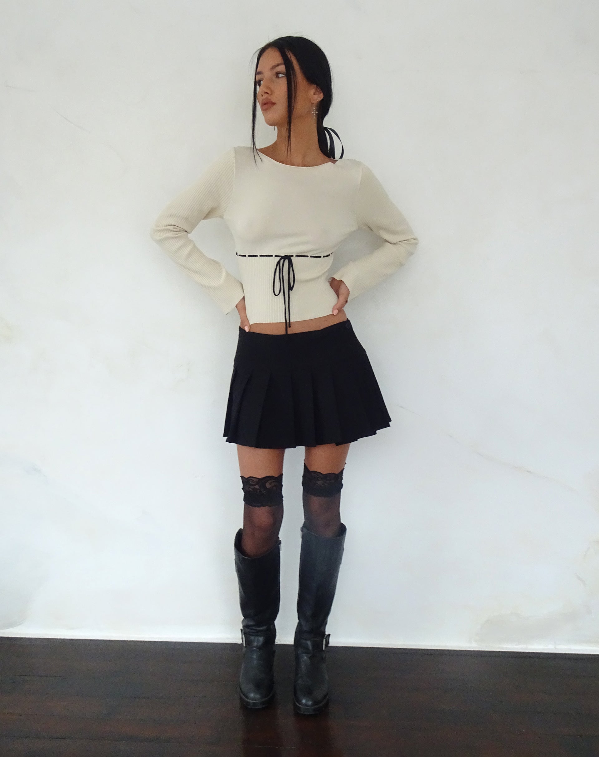Immagine di Awdella Top a maniche lunghe in maglia beige