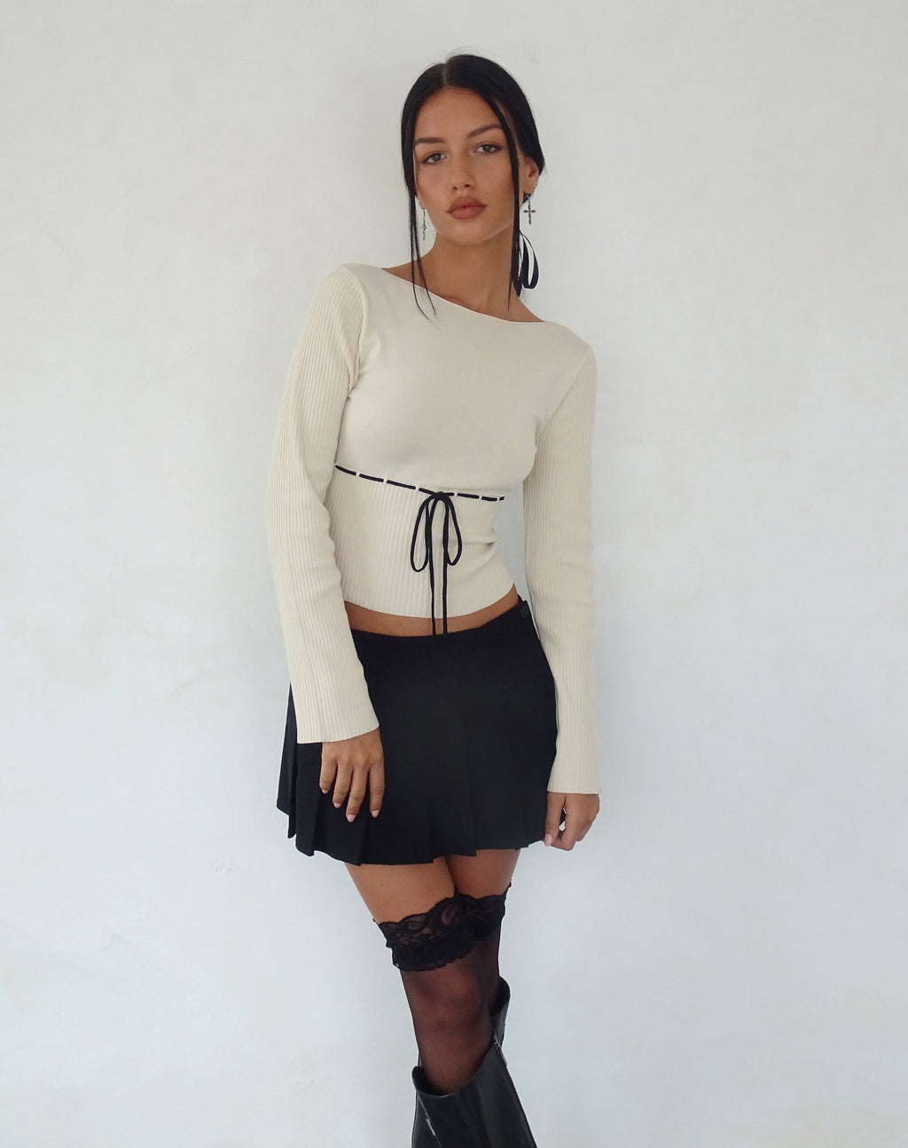 Awdella - Top a maniche lunghe in maglia beige