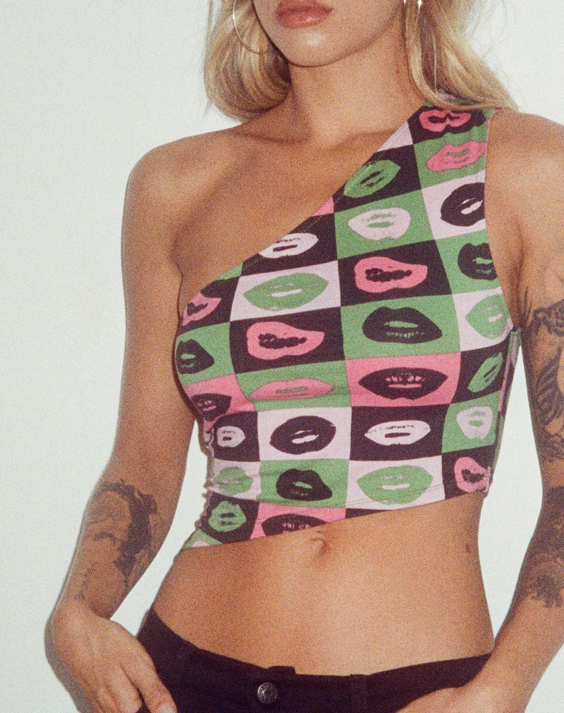 immagine di Bayva Crop Top in Verde Labbra
