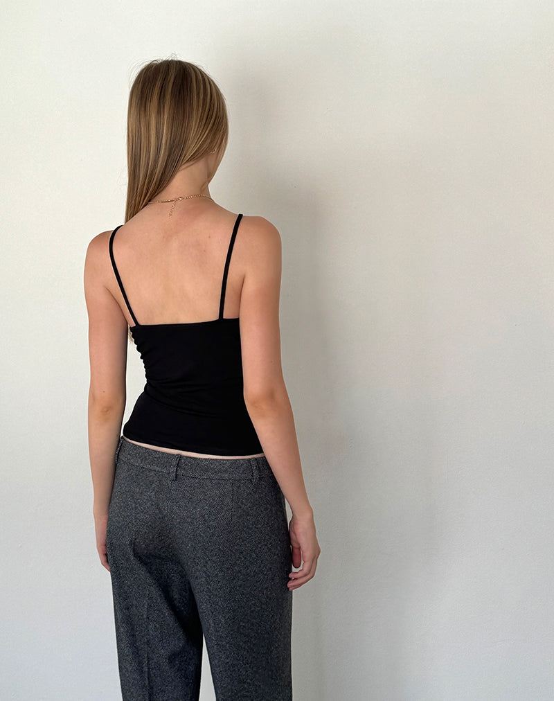 Immagine di Bea Slinky Top incrociato in nero