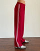 Immagine di Bennett Pantalone a gamba larga in rosso sartoriale con riga rosa