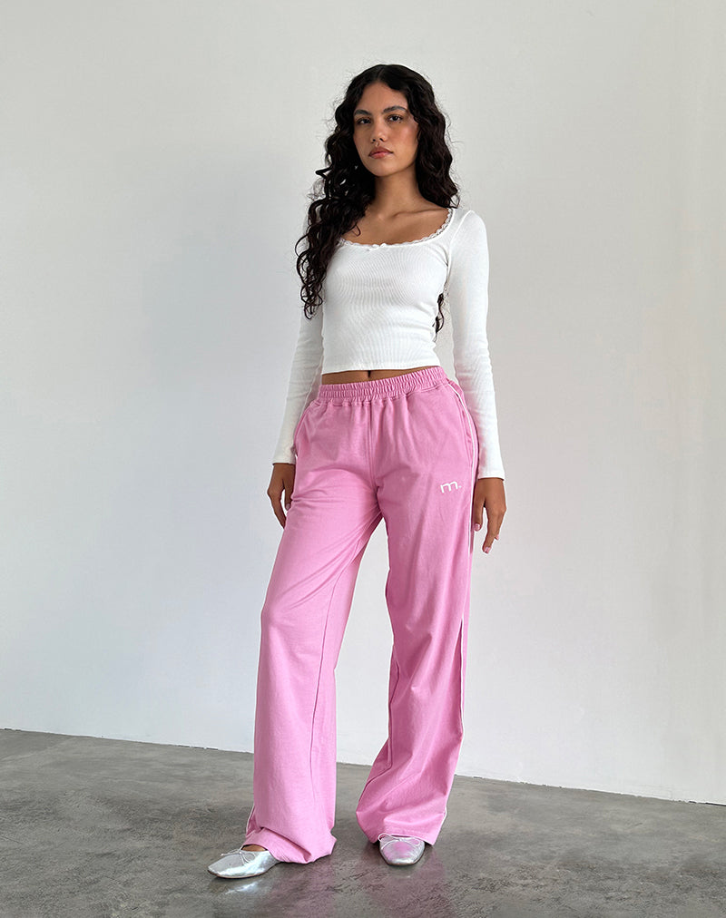 Immagine di Benton Jogger in rosa fenicottero con bordatura bianca e ricamo a M