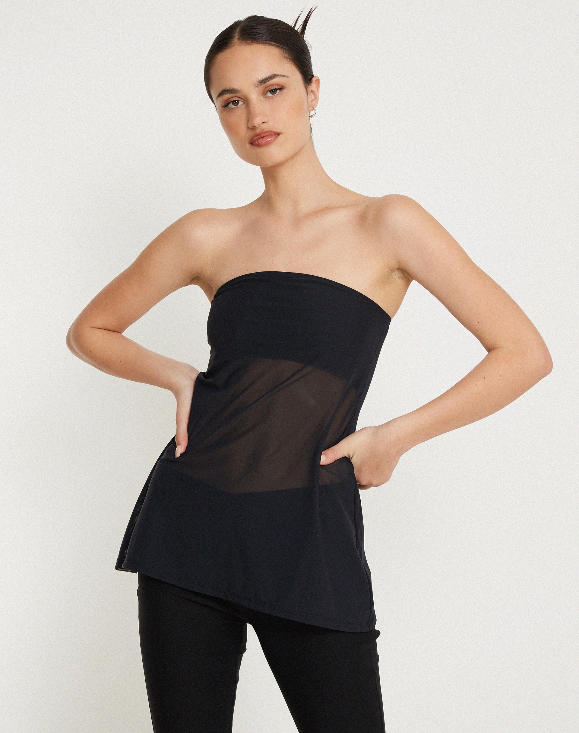 Immagine di Bilancia Bandeau Mesh Top in nero
