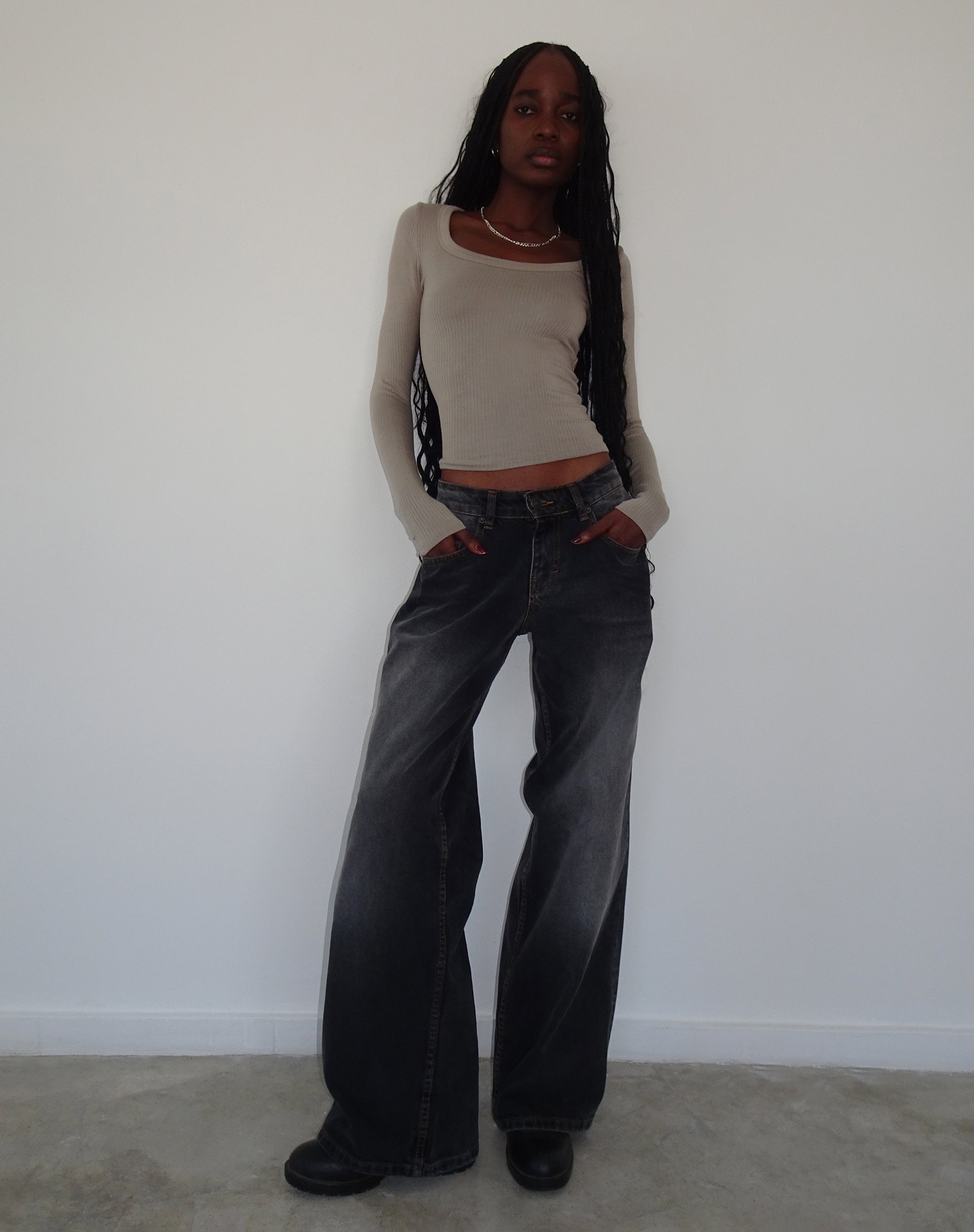 Immagine di Binlo Extra Long Sleeve Top in London Fog