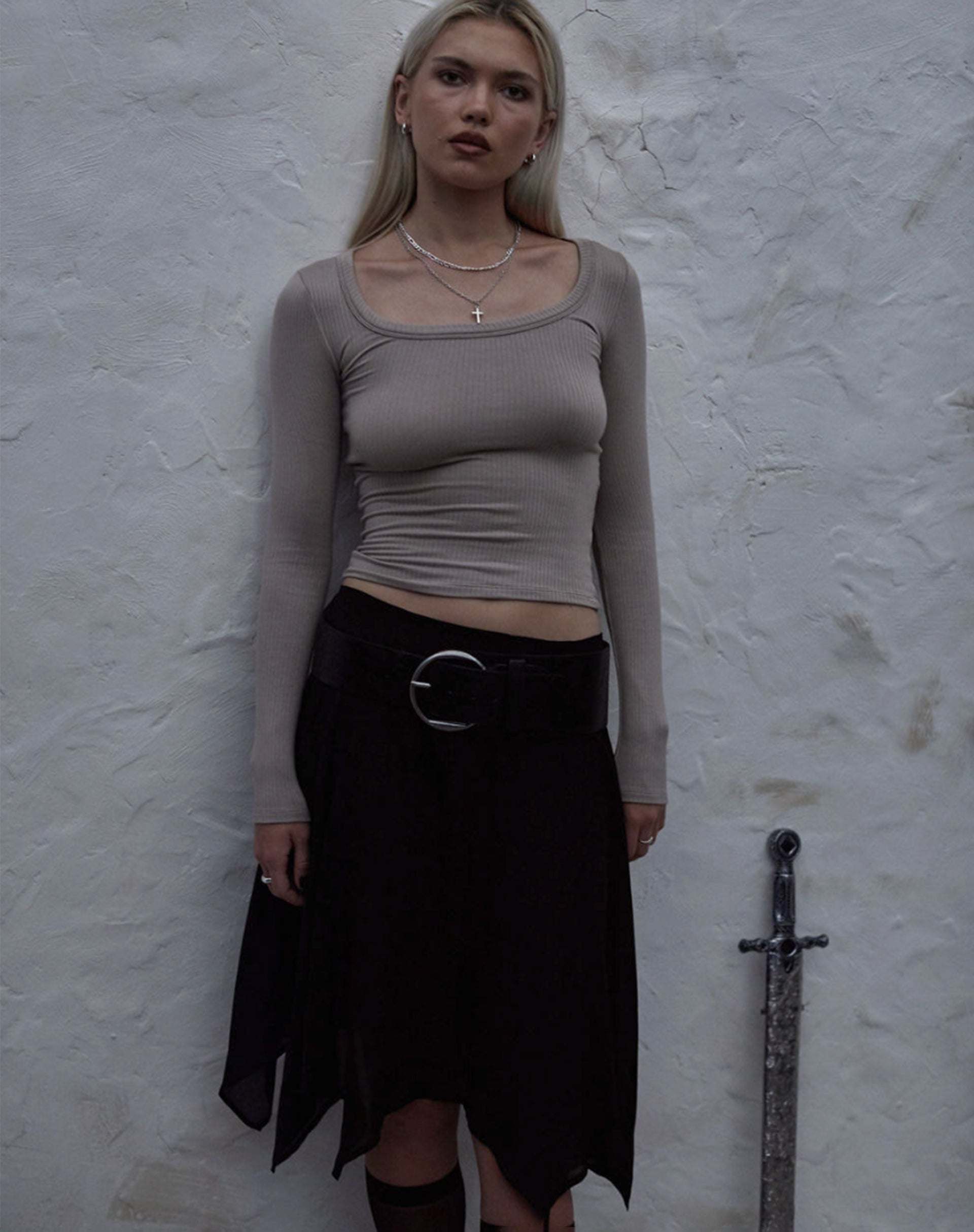 Immagine di Binlo Extra Long Sleeve Top in London Fog