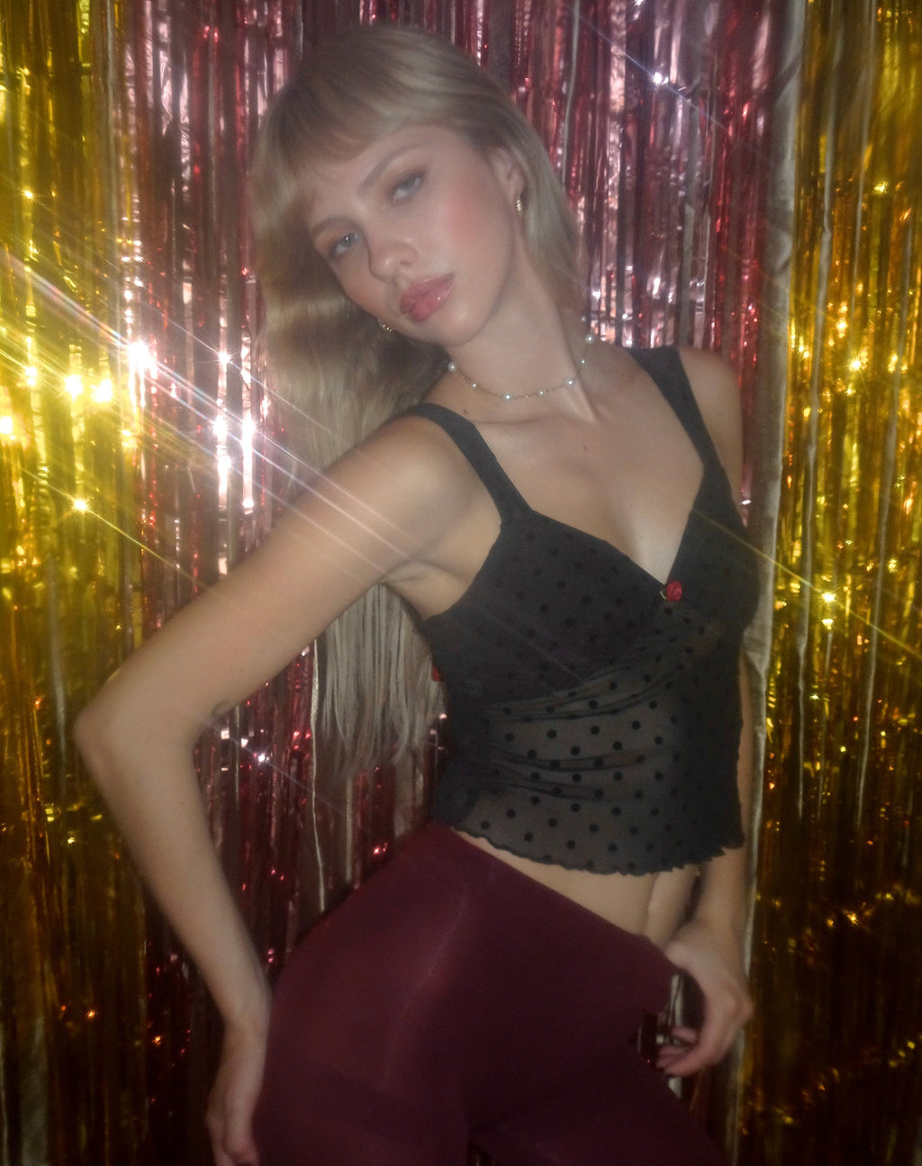 Top a rete Brietta in polka flock nero