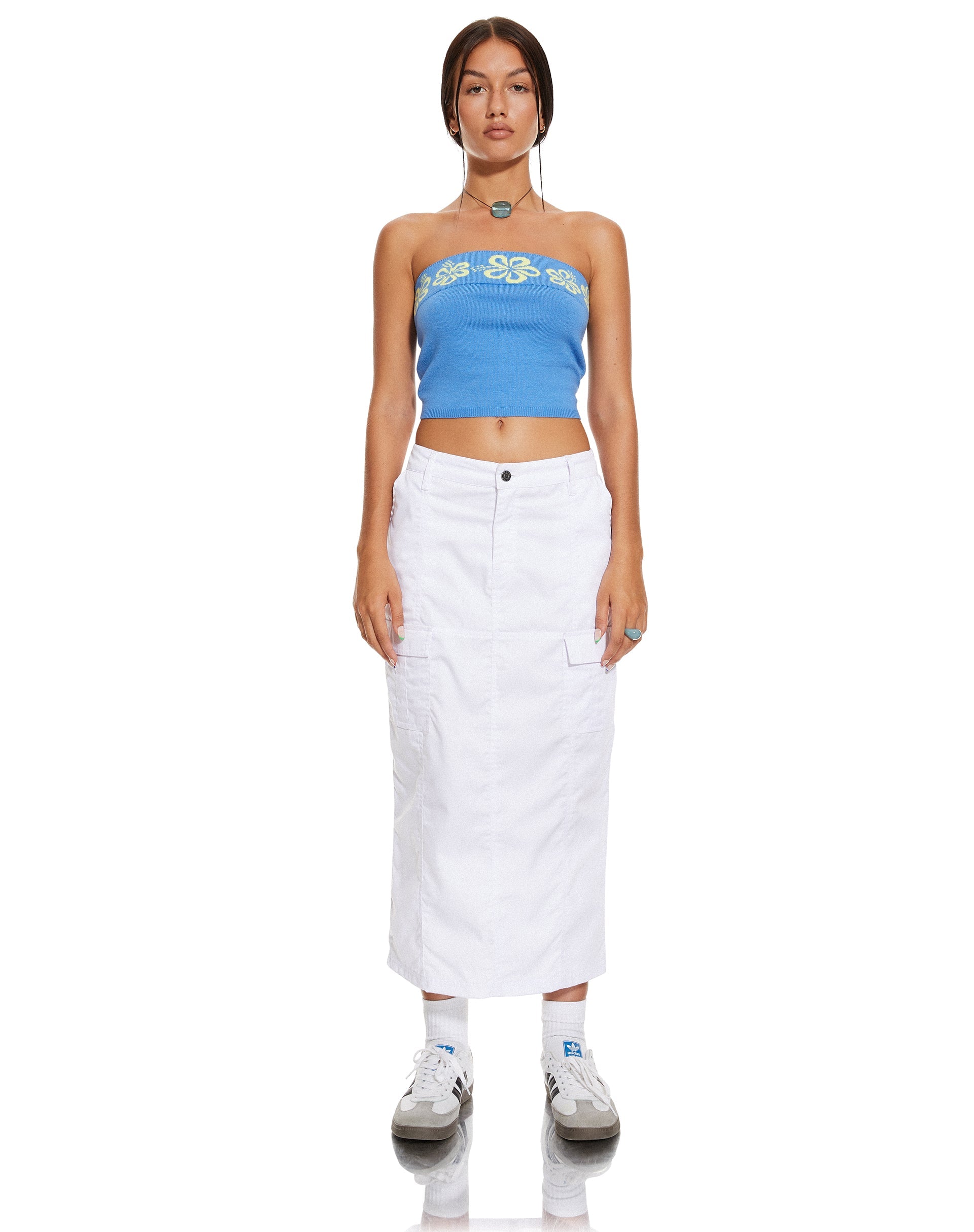 immagine di MOTEL X BARBARA Delina Crop Top in Blue Hibiscus