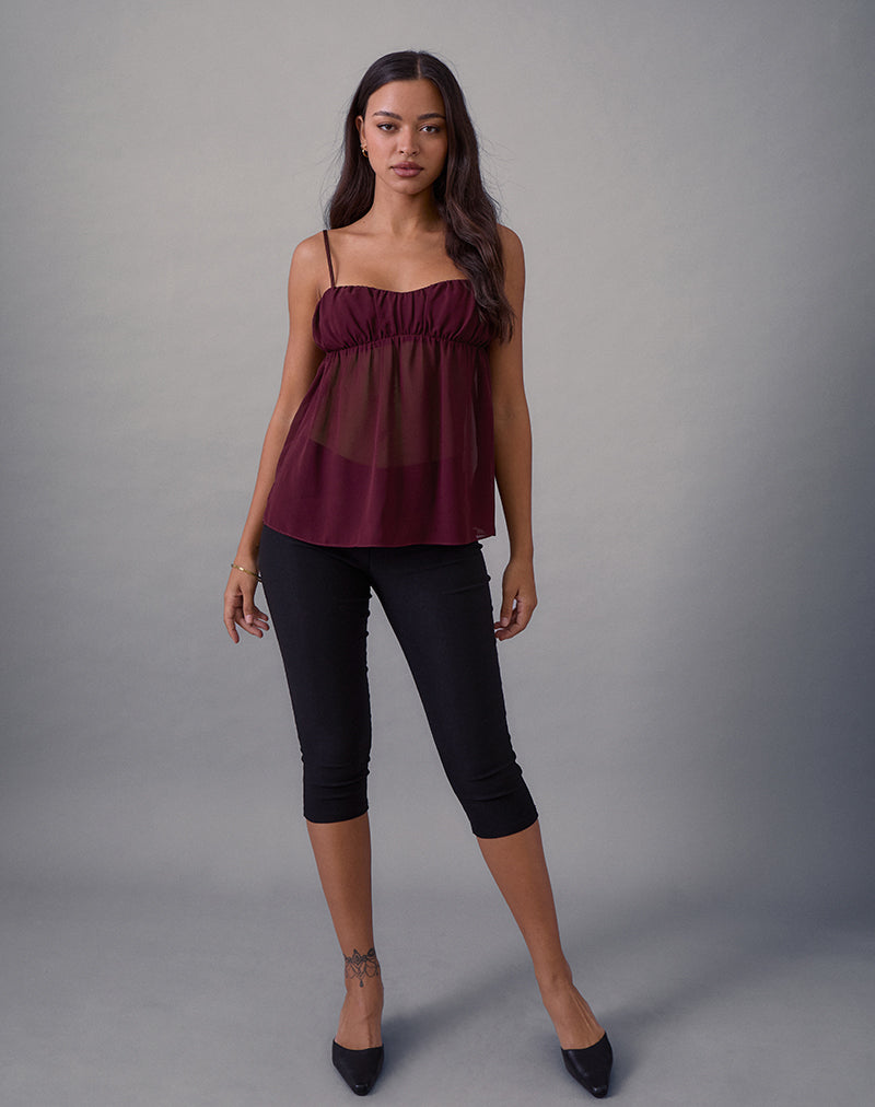 Immagine di Camden Cami Top in raso e chiffon Borgogna