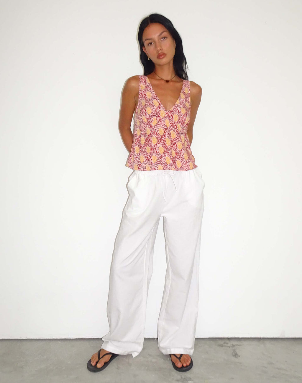 Pantaloni in lino Wasic in bianco